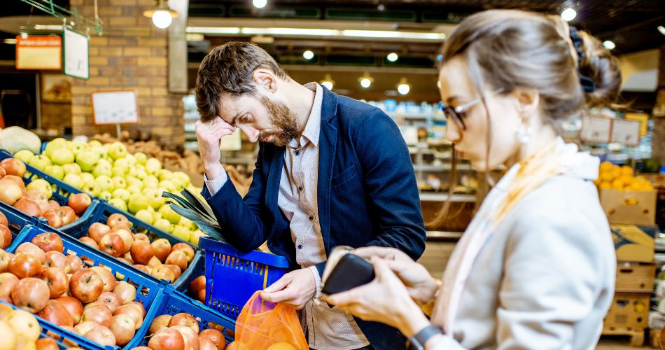 Dinero y comida: ¿la cantidad de ingresos determina el tipo de alimentación?